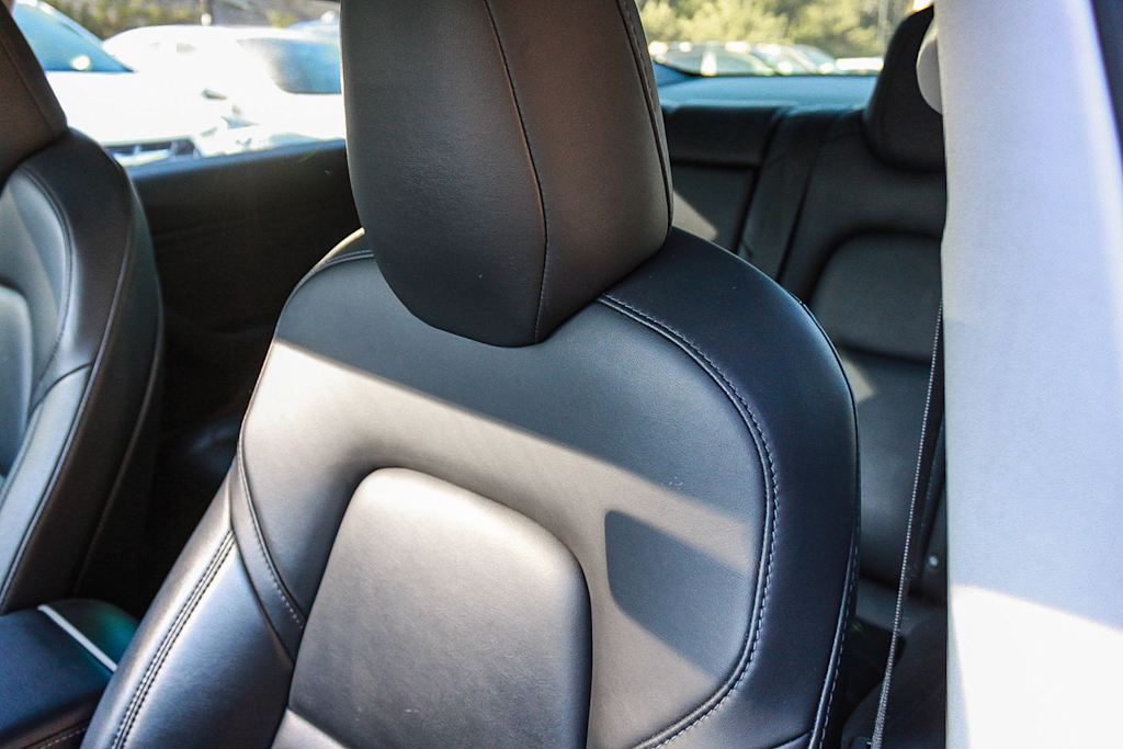 Thumbnail: 2018 Tesla Model 3 - 24