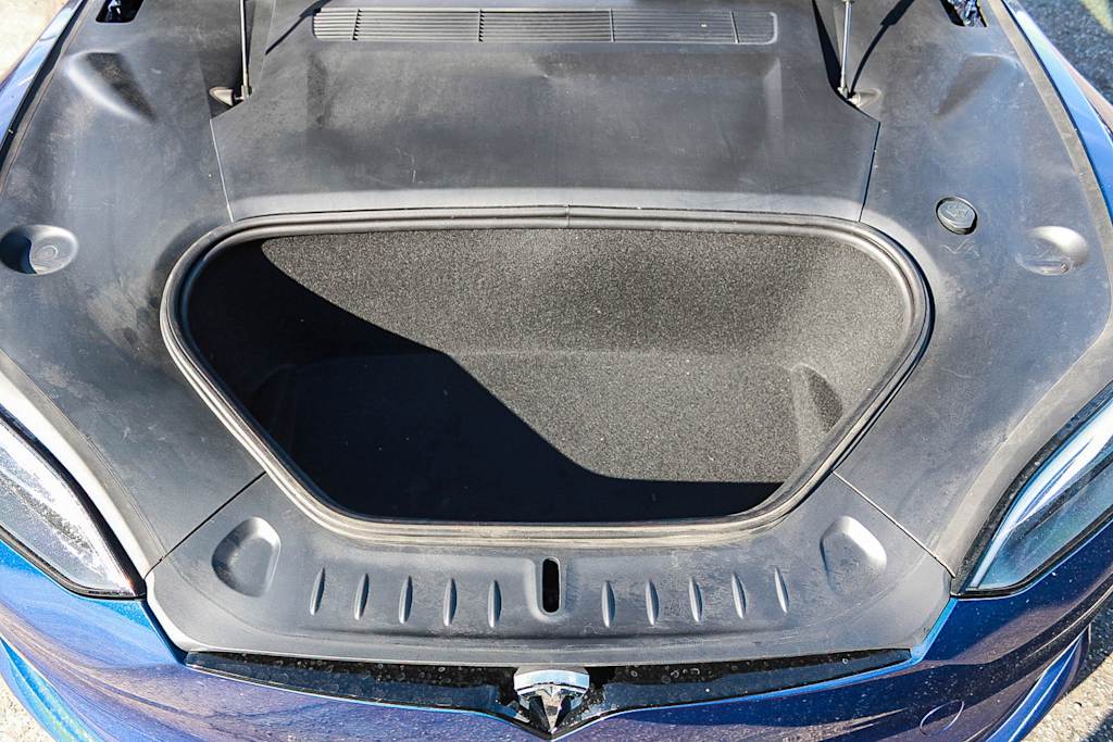 Thumbnail: 2023 Tesla Model S - 25