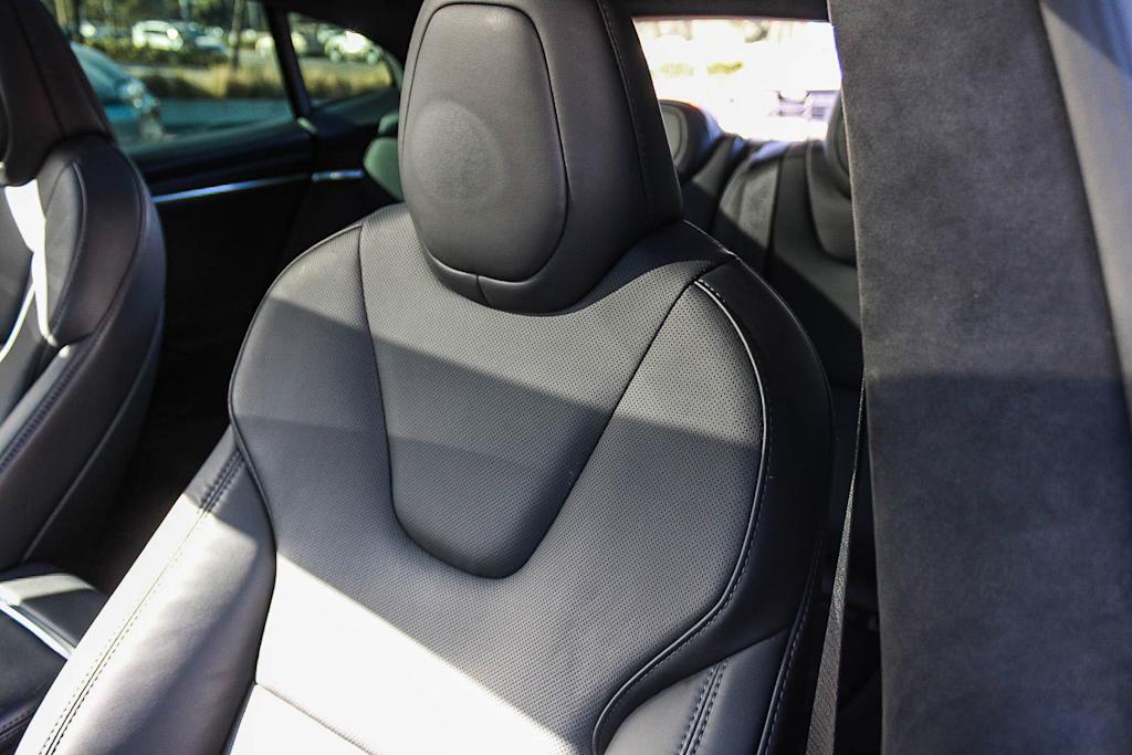 Thumbnail: 2023 Tesla Model S - 24