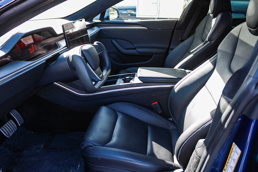Thumbnail: 2023 Tesla Model S - 7