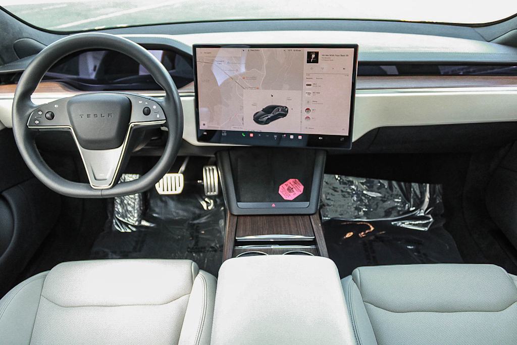 Thumbnail: 2023 Tesla Model S - 2