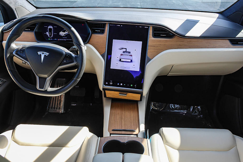 2020 Tesla Model X Long Range 2