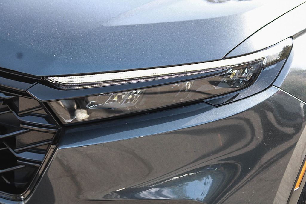 Thumbnail: 2025 Honda CR-V - 22