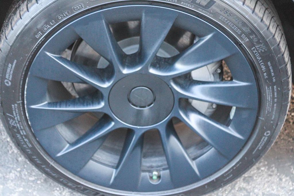Thumbnail: 2023 Tesla Model Y - 6