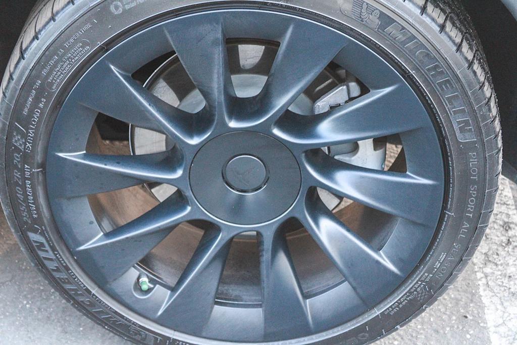 Thumbnail: 2023 Tesla Model Y - 20