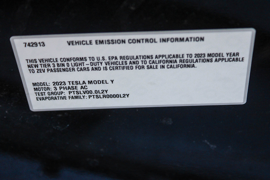 Thumbnail: 2023 Tesla Model Y - 14