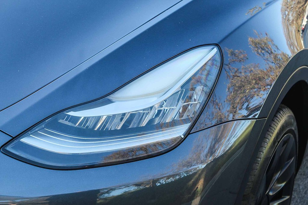 Thumbnail: 2022 Tesla Model Y - 18