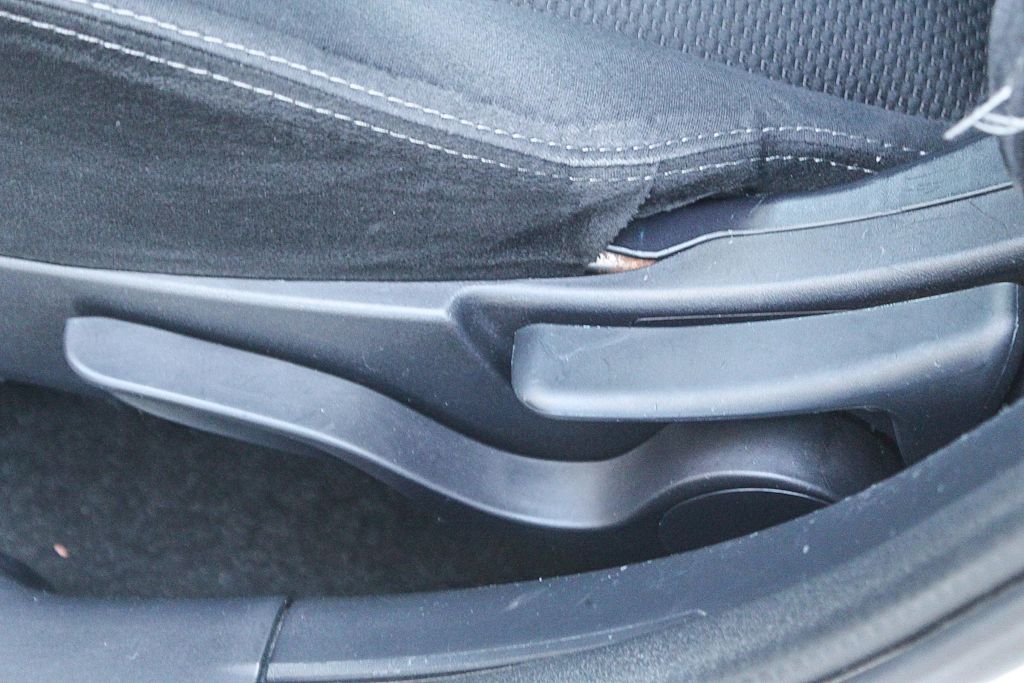 Thumbnail: 2015 Mitsubishi Lancer - 25