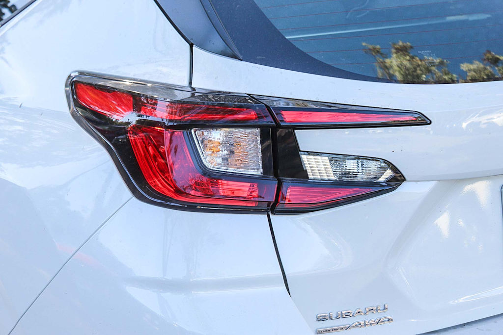 Thumbnail: 2025 Subaru Impreza - 18