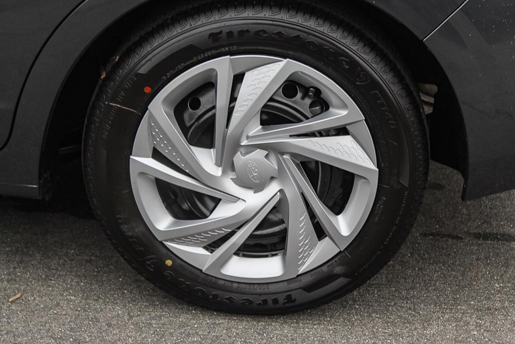 Thumbnail: 2025 Subaru Impreza - 22