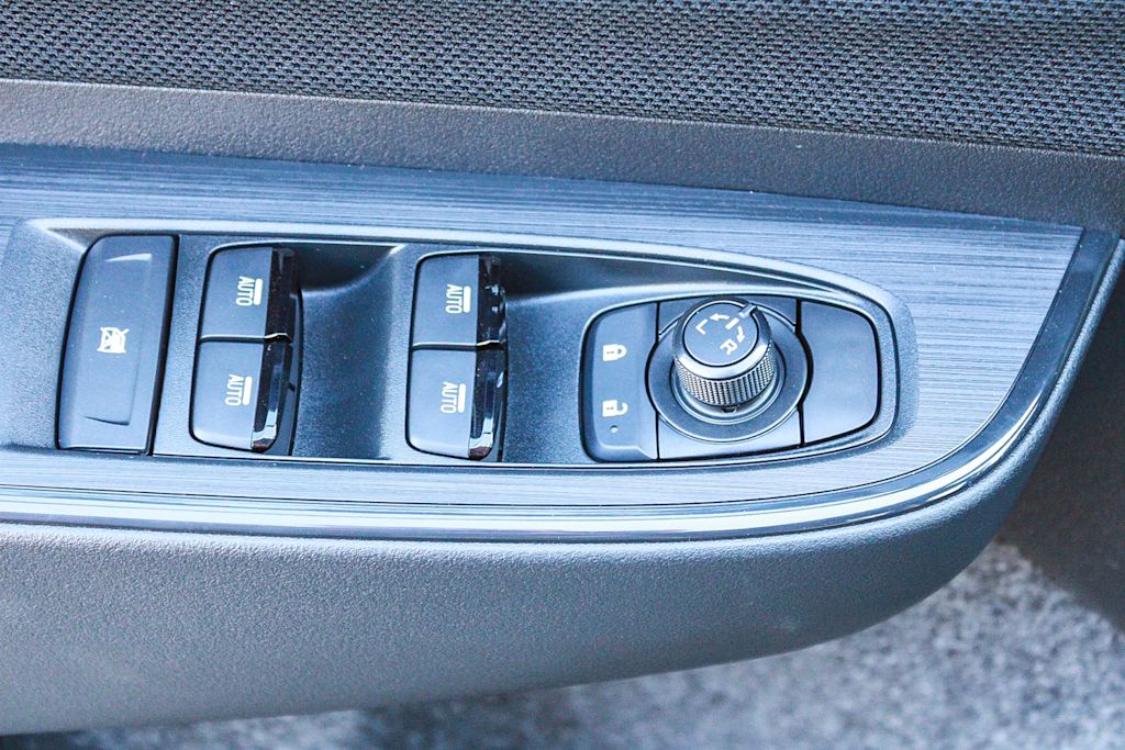 Thumbnail: 2026 Subaru Outback - 23