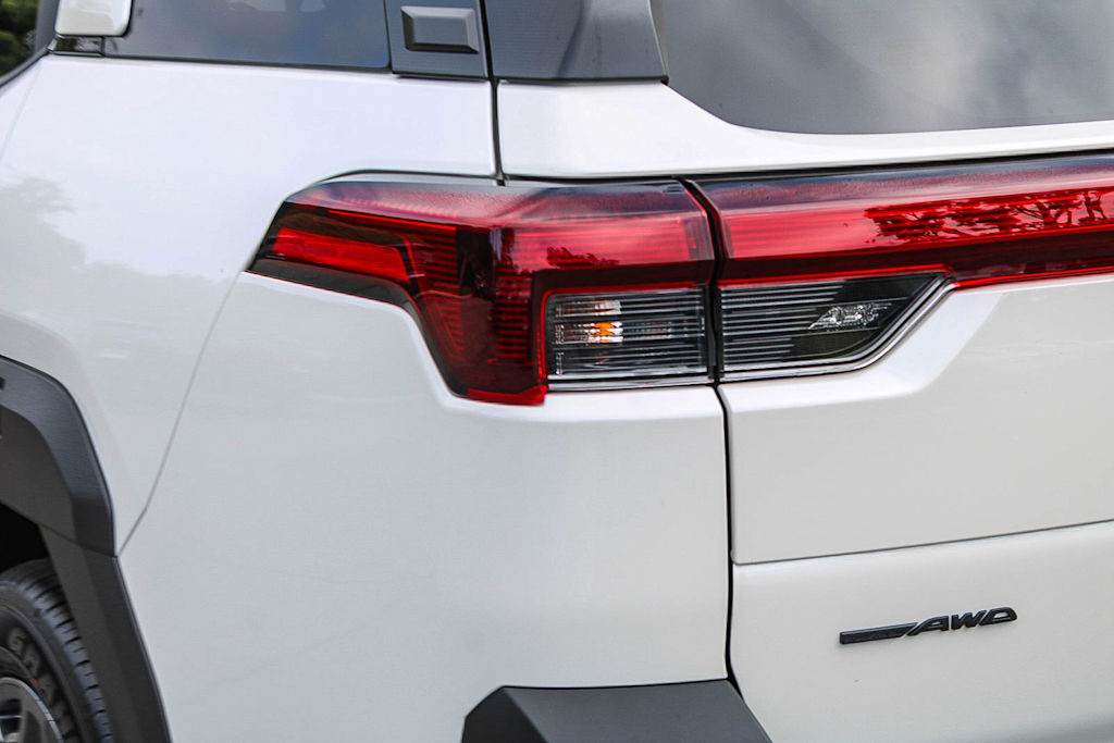Thumbnail: 2026 Subaru Outback - 16