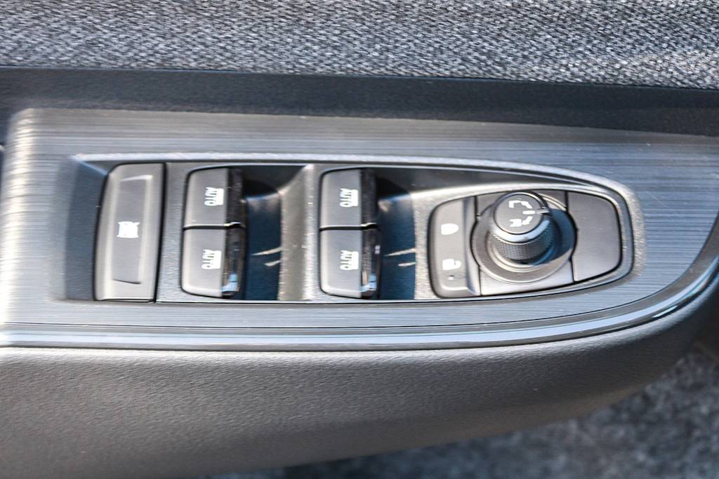 Thumbnail: 2026 Subaru Outback - 23