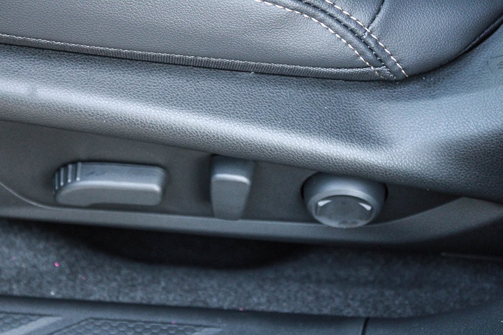 Thumbnail: 2026 Subaru Outback - 24