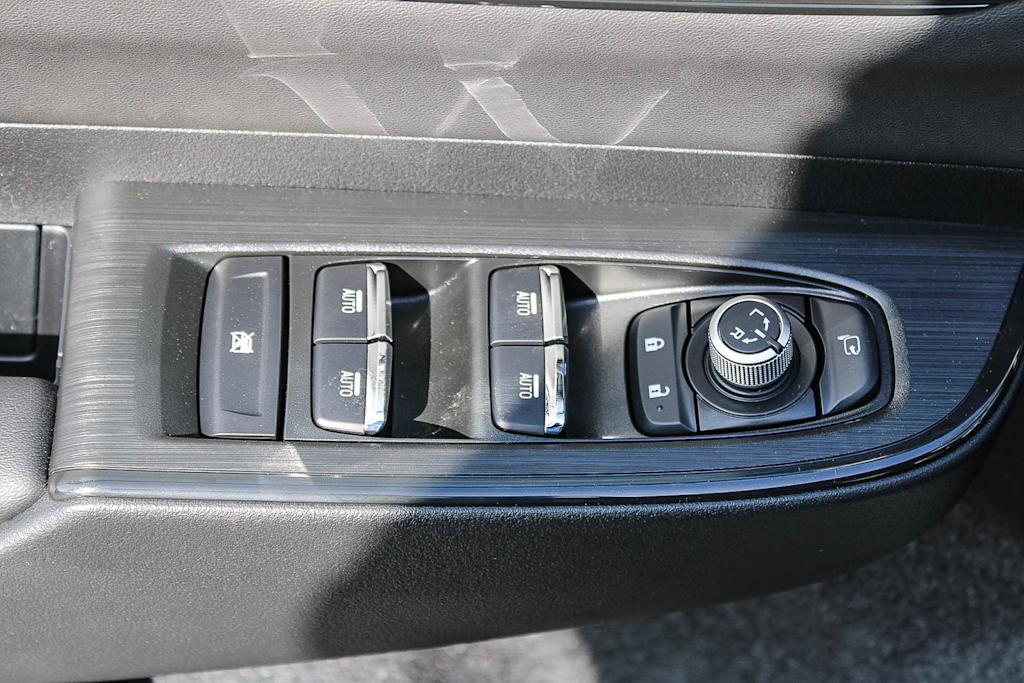 Thumbnail: 2026 Subaru Outback - 22