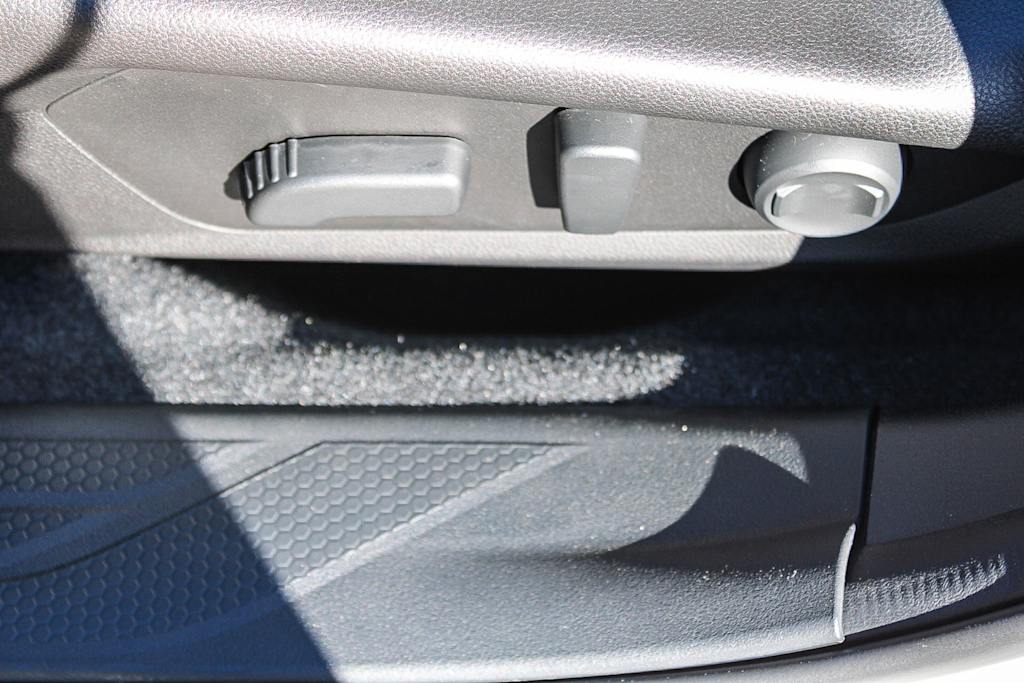 Thumbnail: 2026 Subaru Outback - 24