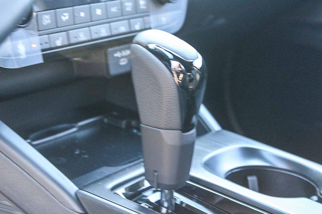 Thumbnail: 2026 Subaru Outback - 25