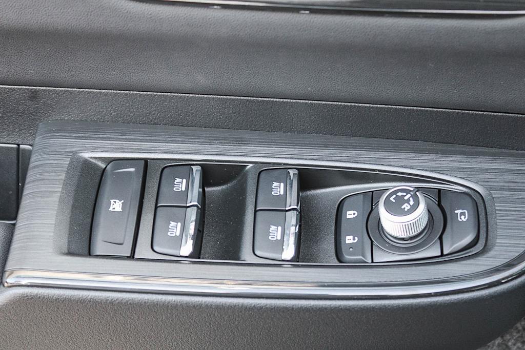 Thumbnail: 2026 Subaru Outback - 23
