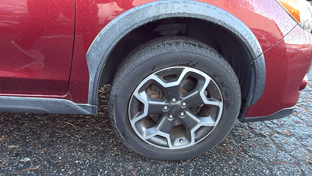 2013 Subaru XV Crosstrek Limited 18