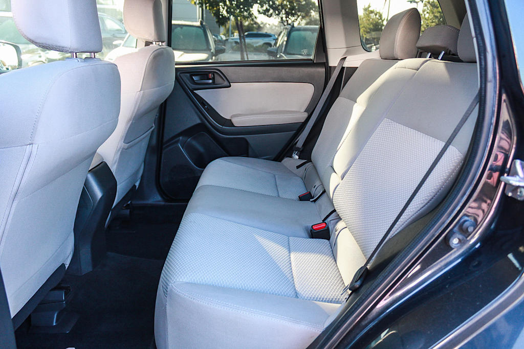 Thumbnail: 2015 Subaru Forester - 12
