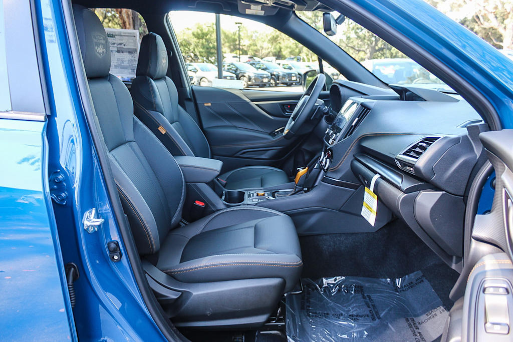 Thumbnail: 2025 Subaru Forester - 10