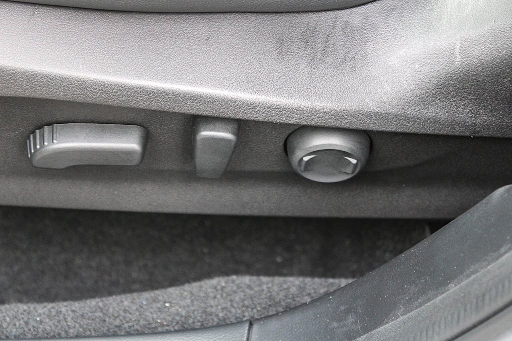 Thumbnail: 2020 Subaru Forester - 25