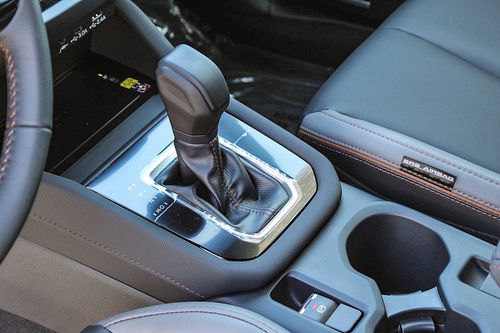 2025 Subaru Forester Sport 14