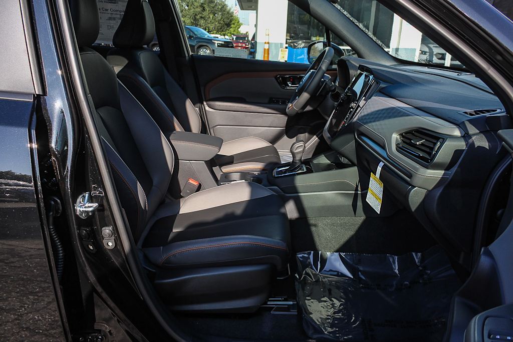 Thumbnail: 2025 Subaru Forester - 10