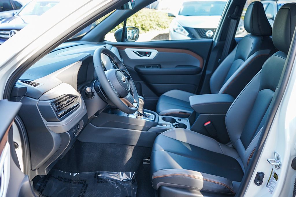 2025 Subaru Forester Sport 10