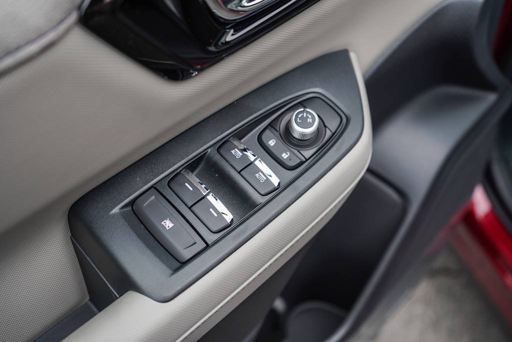 2025 Subaru Forester Limited 26