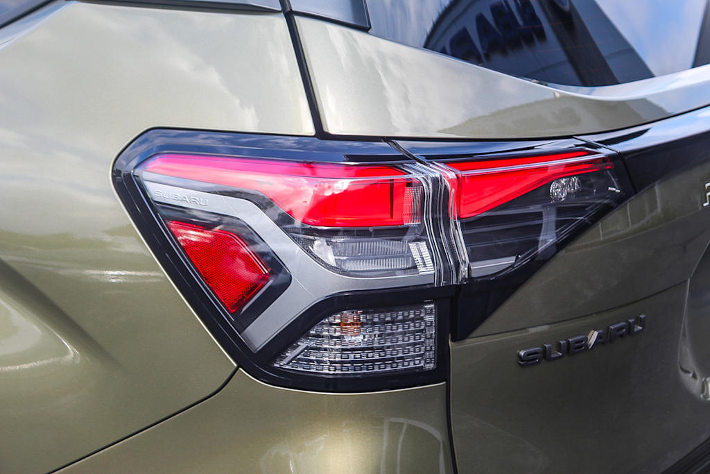 2025 Subaru Forester Limited 20