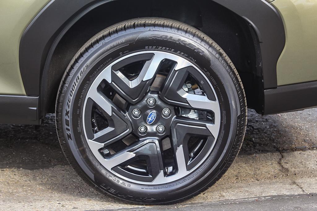 2025 Subaru Forester Limited 22