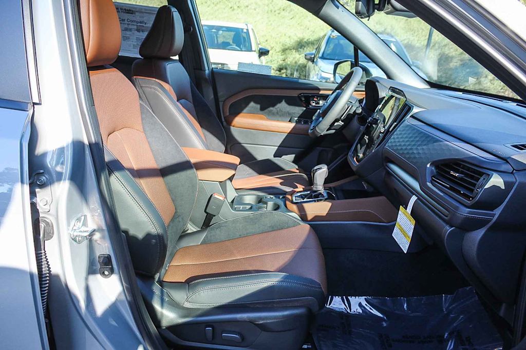 Thumbnail: 2025 Subaru Forester - 10