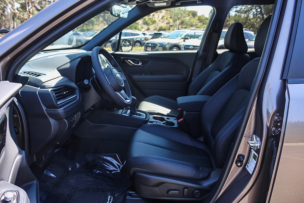 Thumbnail: 2025 Subaru Forester - 11