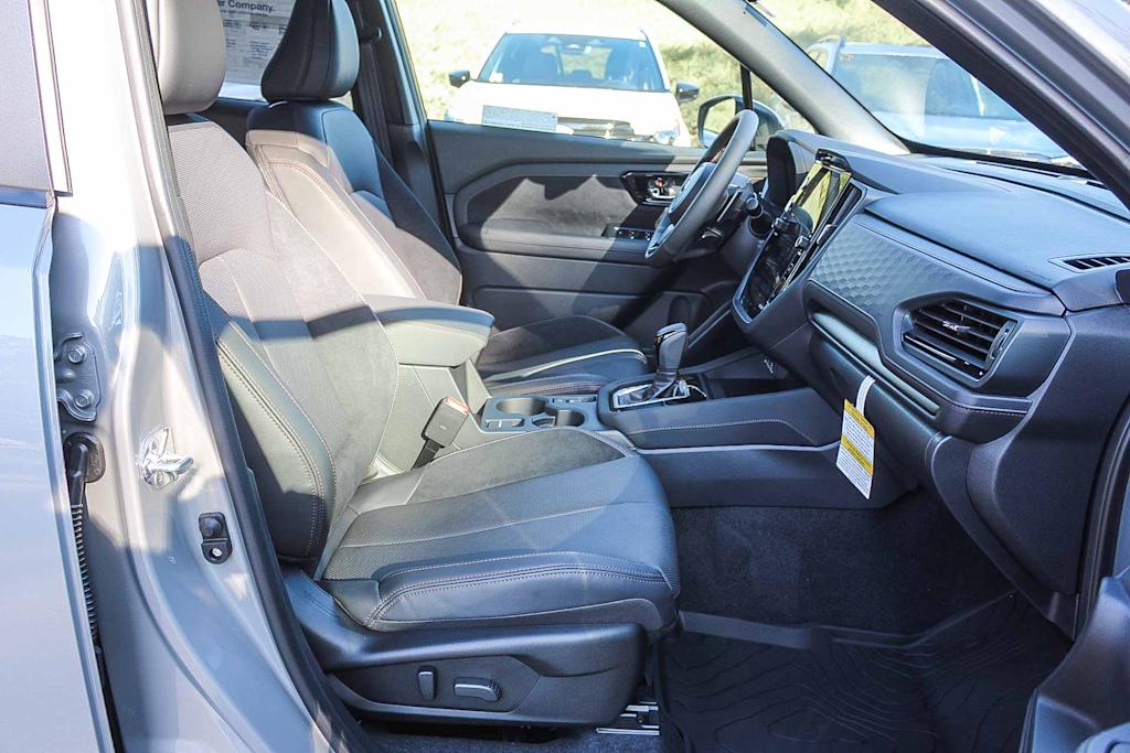Thumbnail: 2025 Subaru Forester - 10