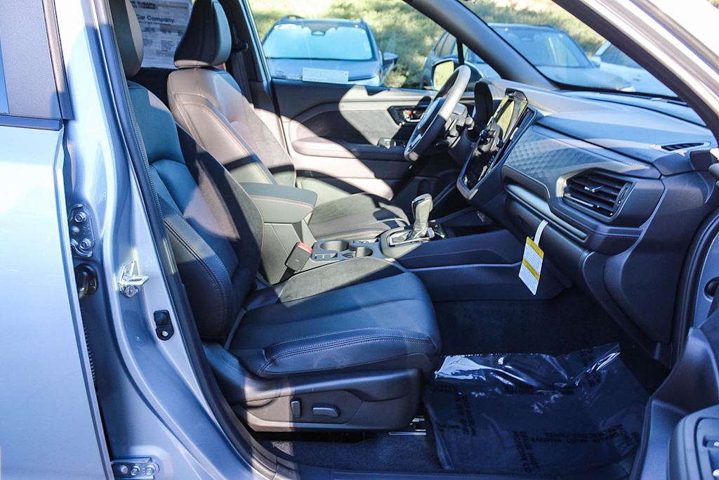 Thumbnail: 2025 Subaru Forester - 10