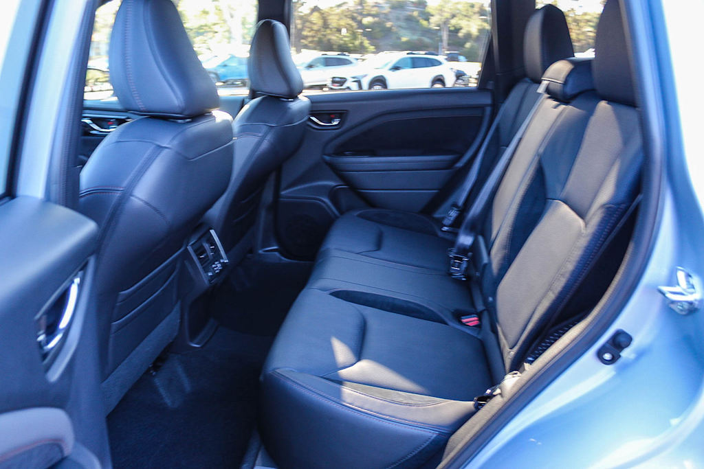 Thumbnail: 2025 Subaru Forester - 12