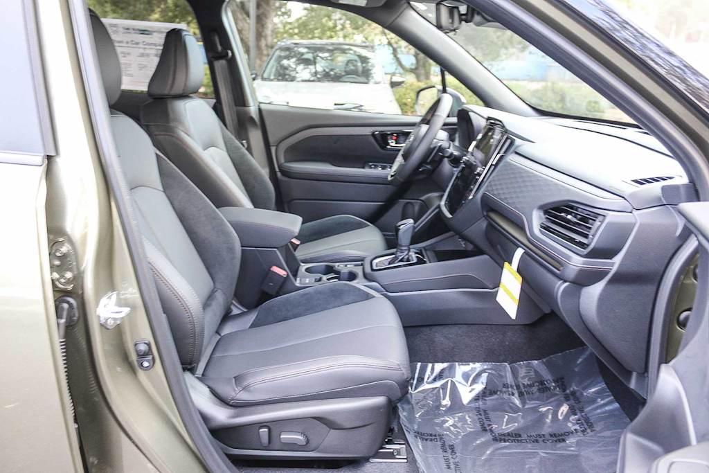 Thumbnail: 2025 Subaru Forester - 10