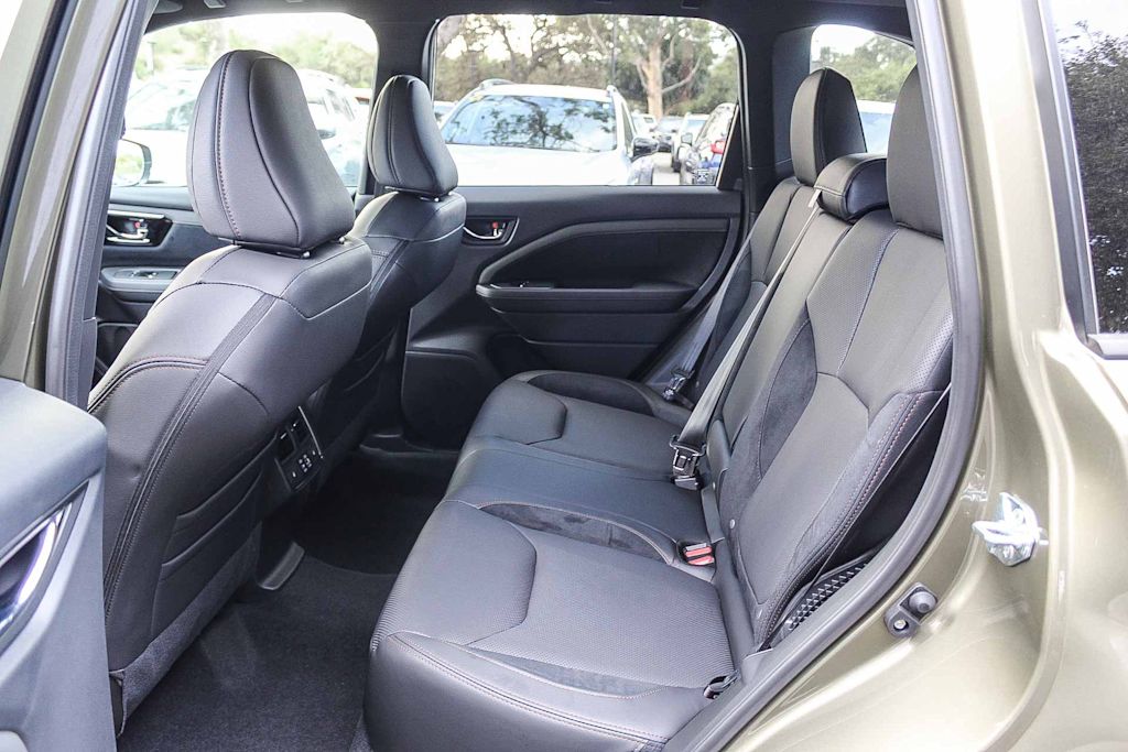 Thumbnail: 2025 Subaru Forester - 12