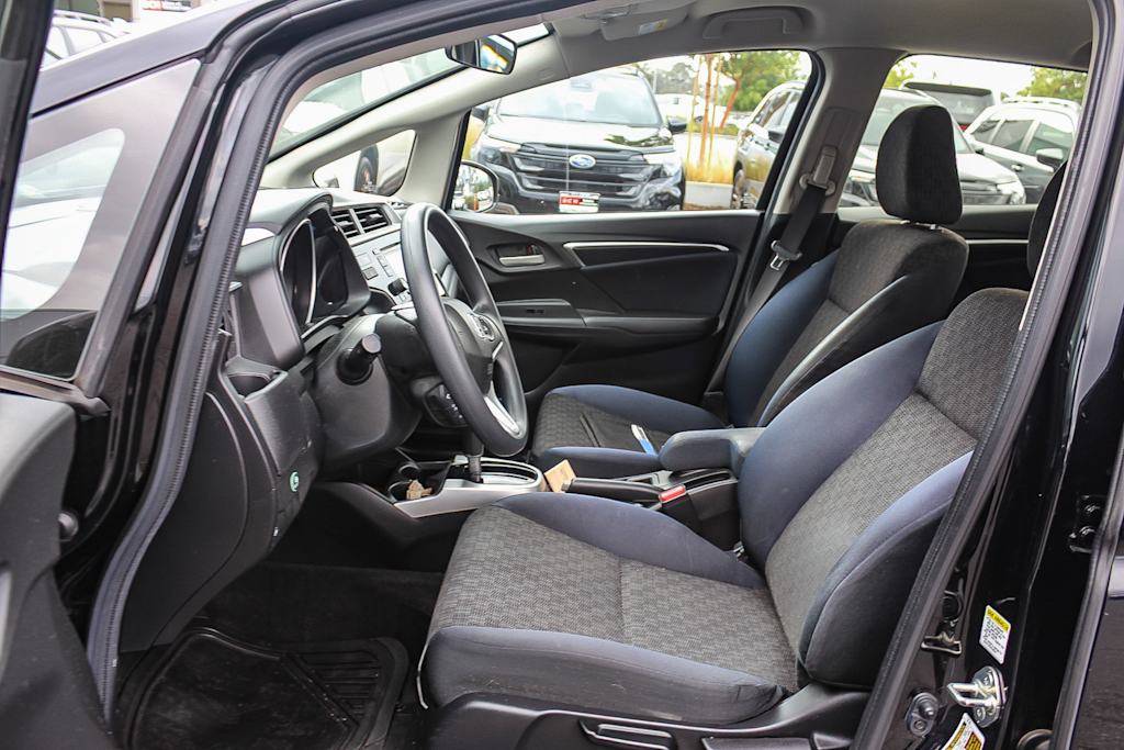2016 Honda Fit LX 10