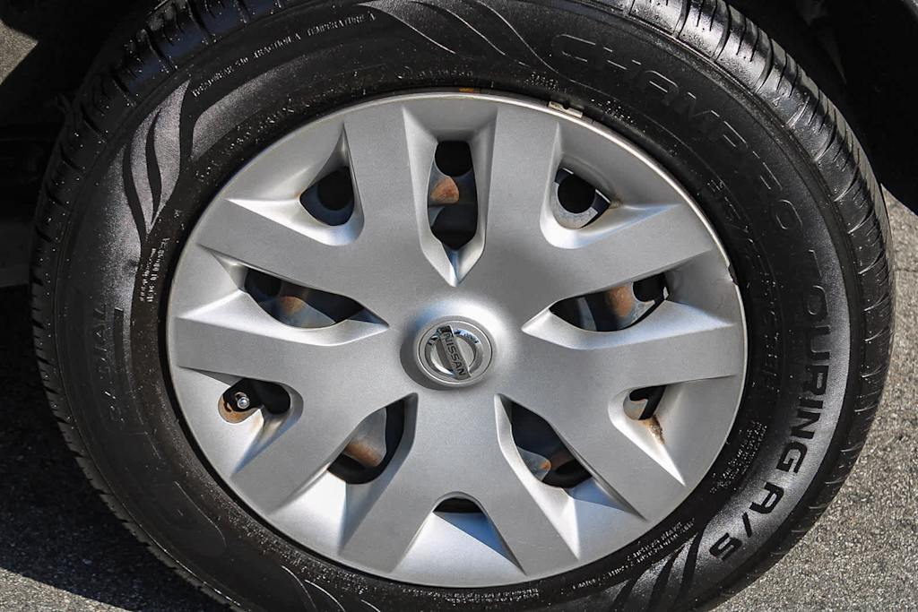 Thumbnail: 2018 Nissan Rogue Sport - 22