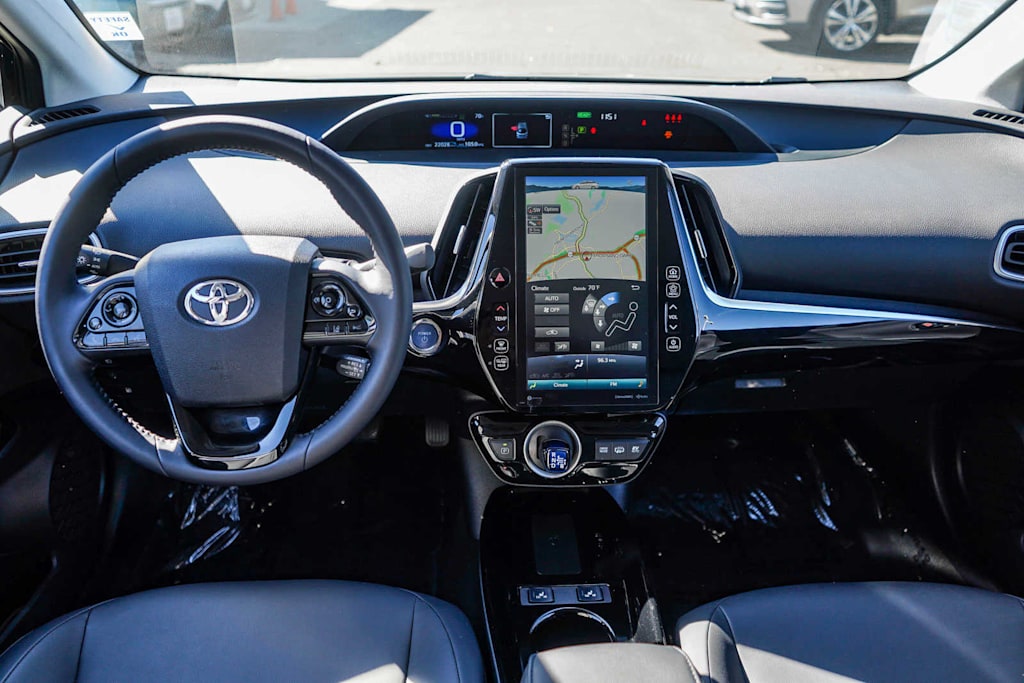 2022 Toyota Prius Prime XLE 2