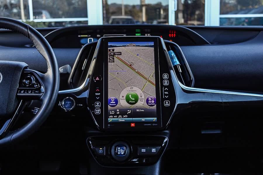 Thumbnail: 2022 Toyota Prius - 13