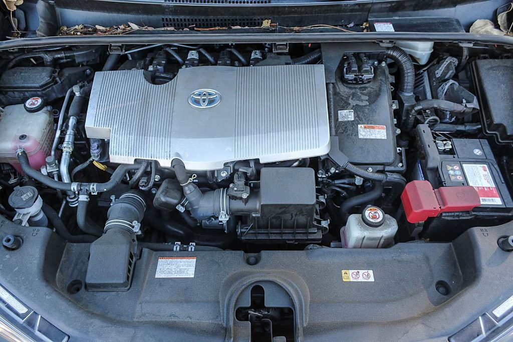 Thumbnail: 2020 Toyota Prius - 8