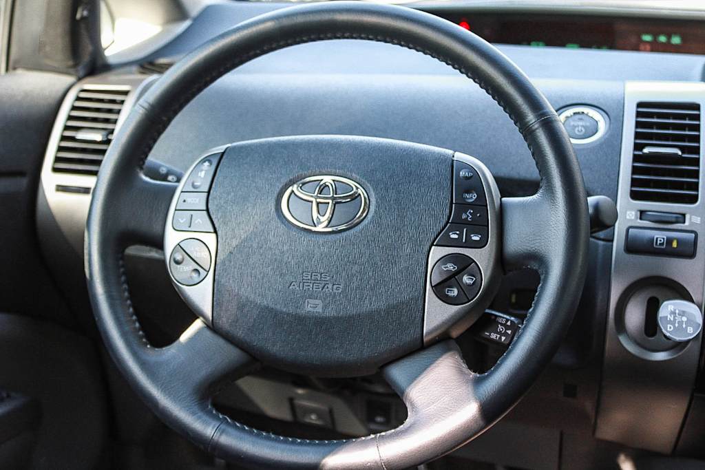 Thumbnail: 2008 Toyota Prius - 13