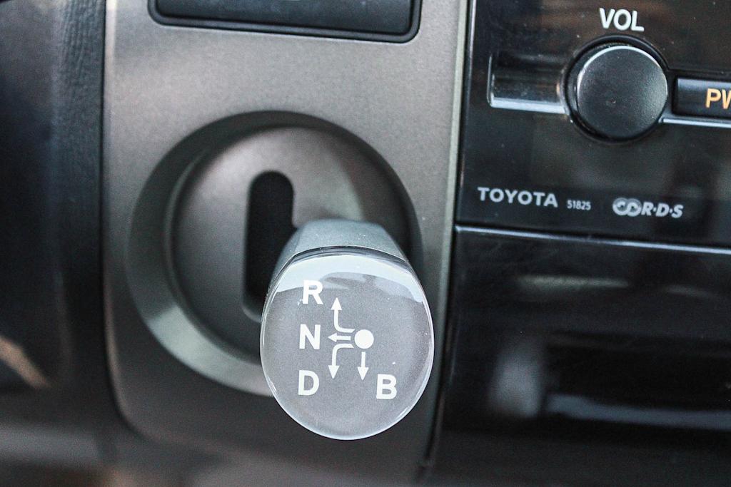 Thumbnail: 2008 Toyota Prius - 25