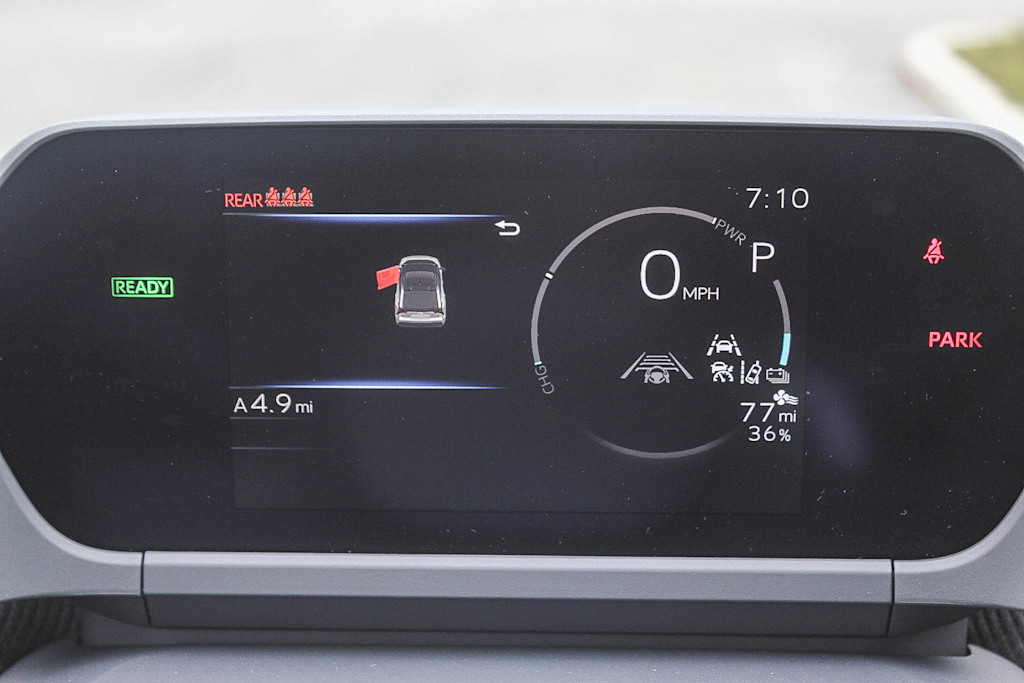 2025 Subaru Solterra Limited 15