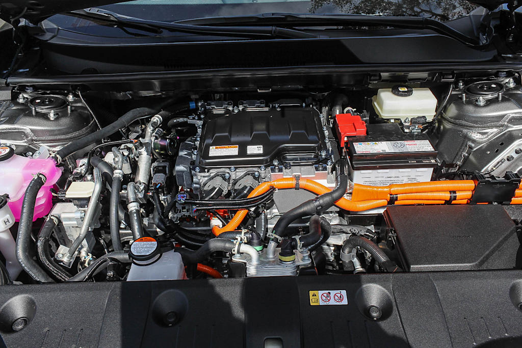 2025 Subaru Solterra Premium 8