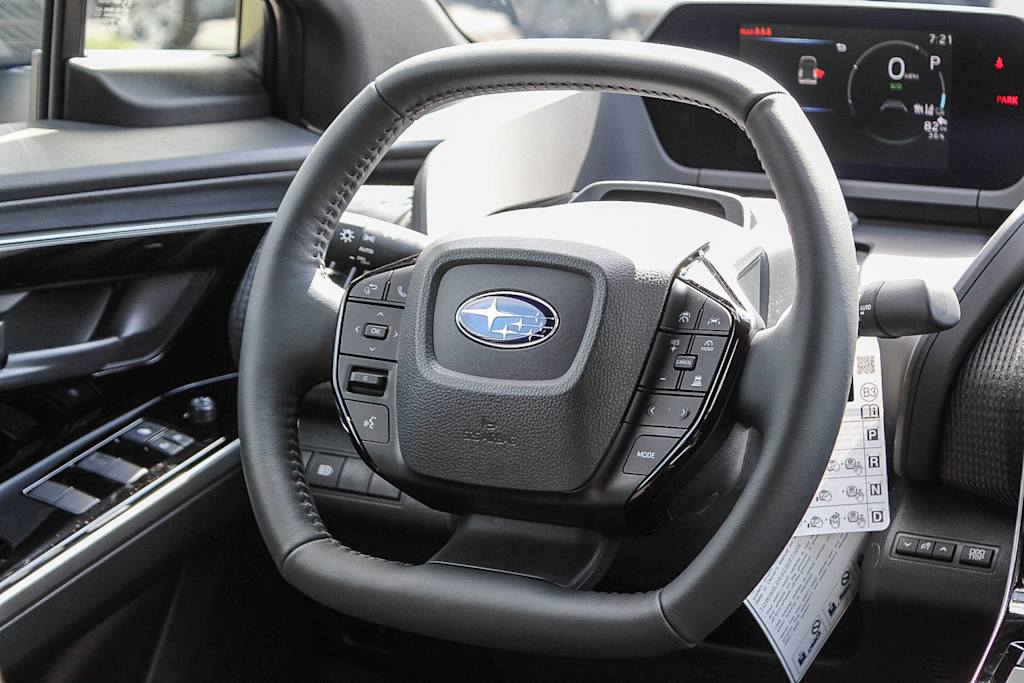 2025 Subaru Solterra Premium 9
