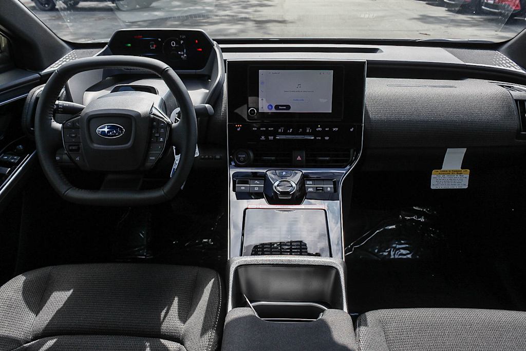 2025 Subaru Solterra Premium 2